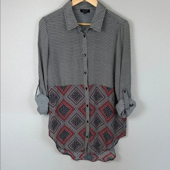 Tolani Selina from Revolve Button up in Diamonds 100% Silk Women's Small - Picture 2 of 9